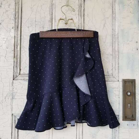 Banana Republic Polka Dot Skirt (Size 0) - Picture 1 of 13